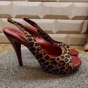 DONALD PLINER Leopard Pony Hair Slings - Size 10N‎